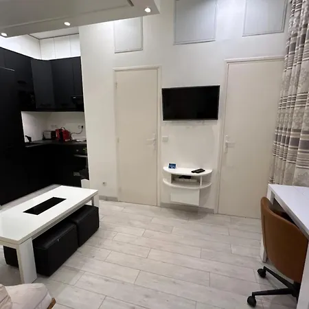 Bright In The Heart Of Apartment *